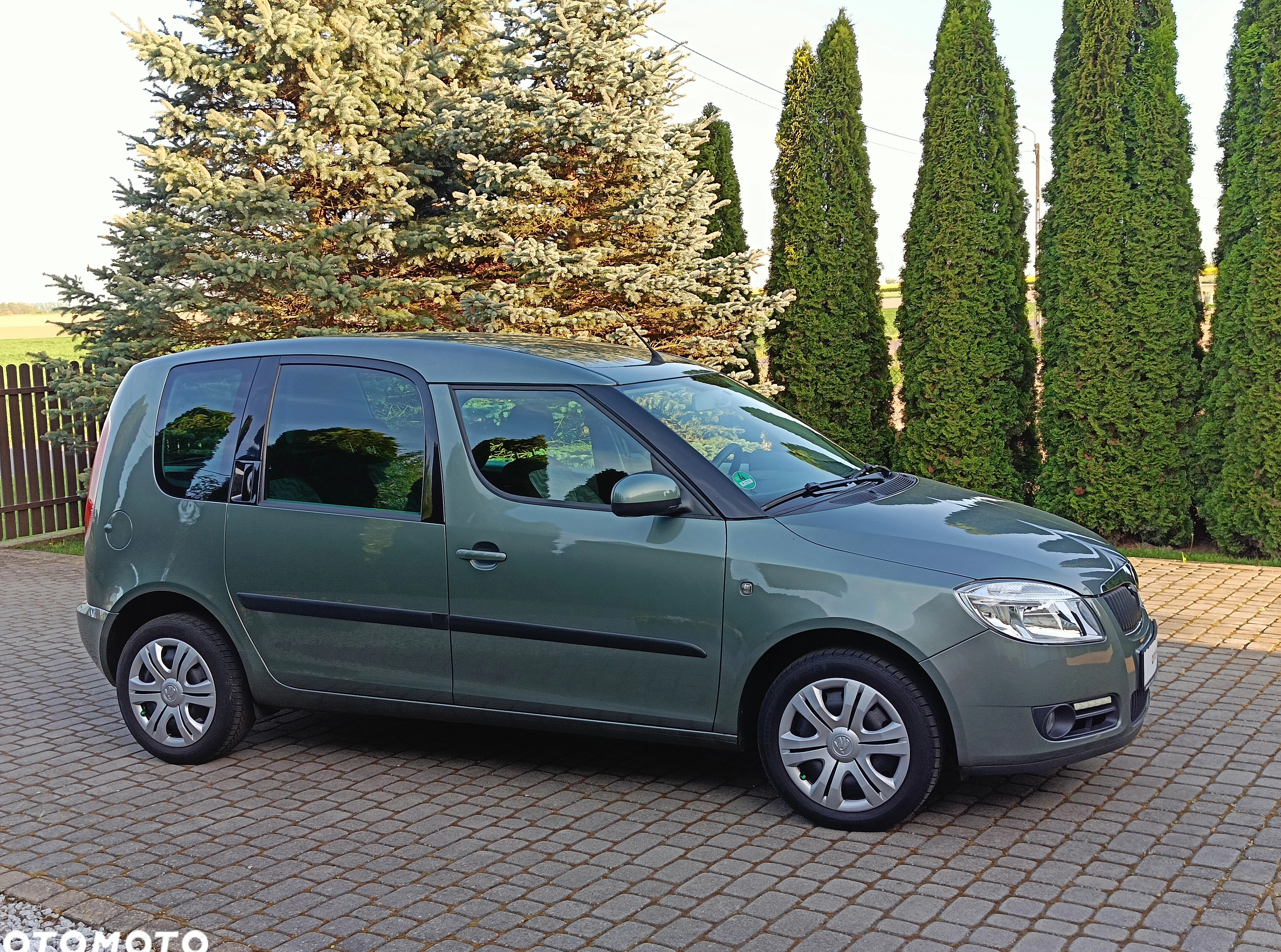 Skoda Roomster cena 15900 przebieg: 258000, rok produkcji 2007 z Gostynin małe 407